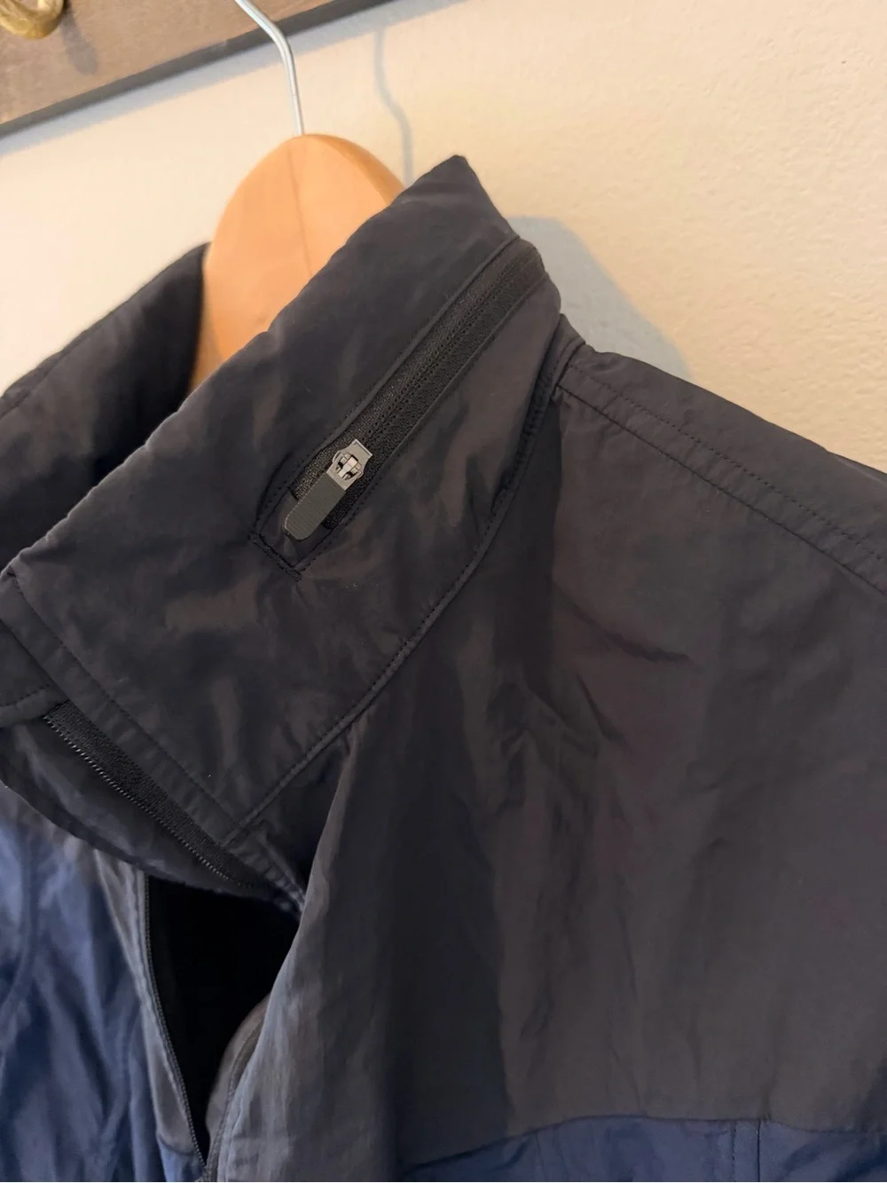 Lululemon Evergreen Anorak Windbreaker